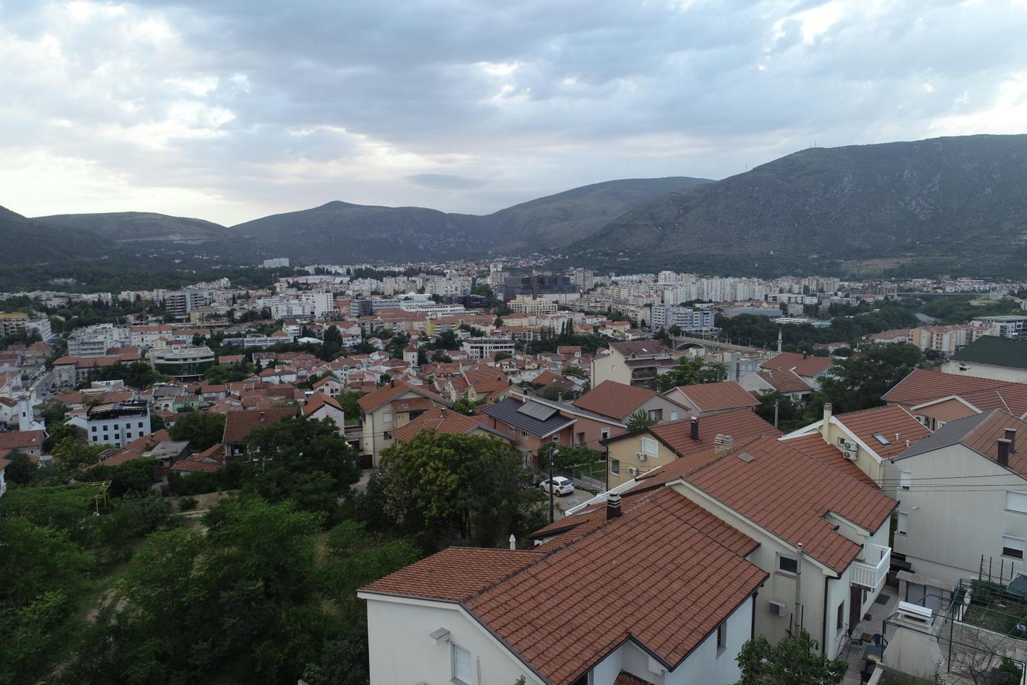 Luna Apartmani Mostar Buitenkant foto